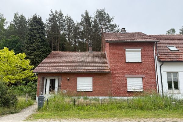 Estate main image