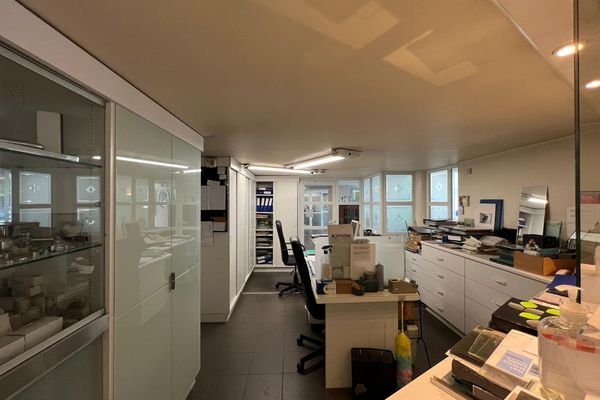 Commercieel te koop / Merksem