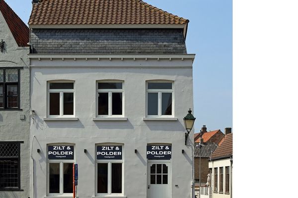 estate img