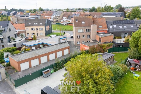 Appartementsgebouw
                            te koop in Sint-Eloois-Vijve