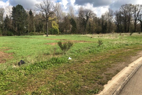 Bouwgrond
                            te koop in Heusden-Zolder