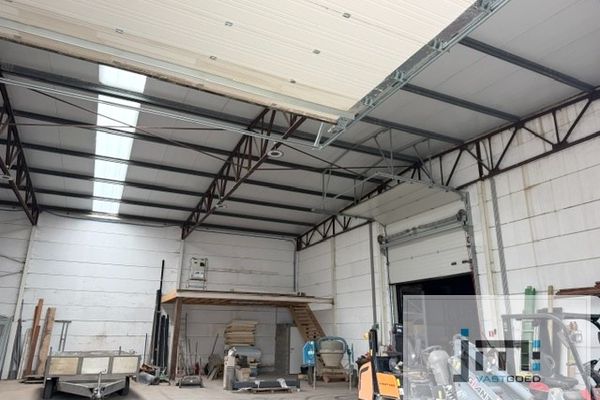 Industrieel te huur / Wellen
