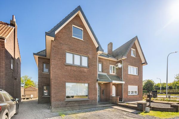 Estate main image