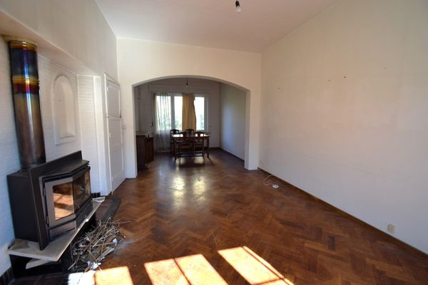 Huis te koop / Laken