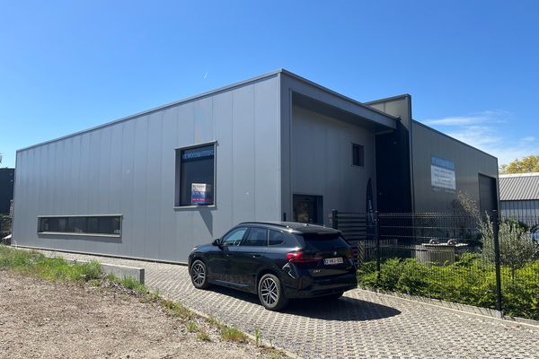 Industrieel te huur / Assent