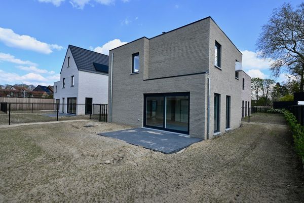 Eengezinswoning
                                te koop in Broechem