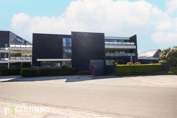 Estate main image