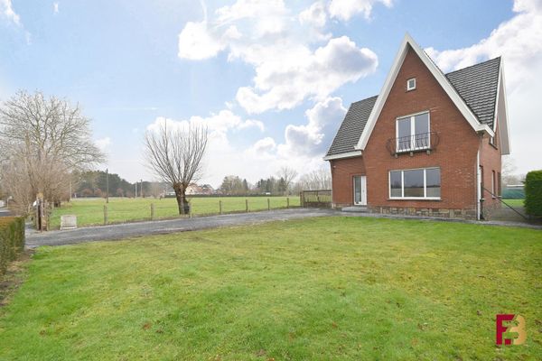 Estate main image