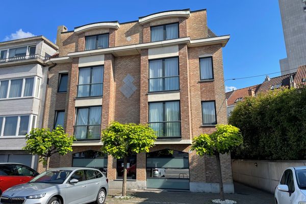 Estate main image