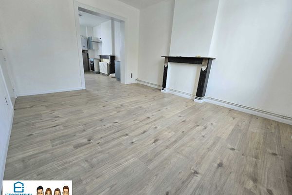 Appartement
                            a louer in Couillet