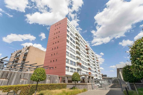 Estate main image