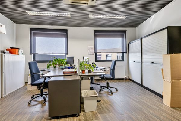 Kantoor te koop / Zwijnaarde