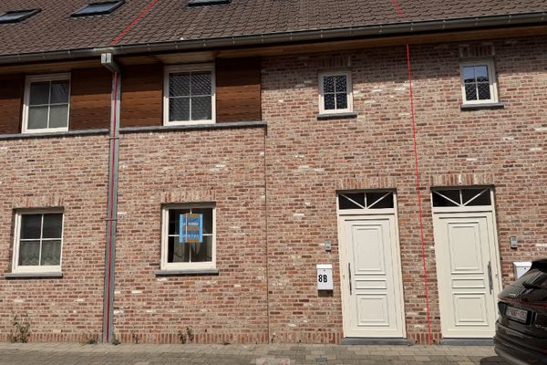 Twee gevelwoning
                            verhuurd in Kuurne