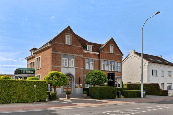 Gemengd gebouw
                            te koop in Sint-Truiden