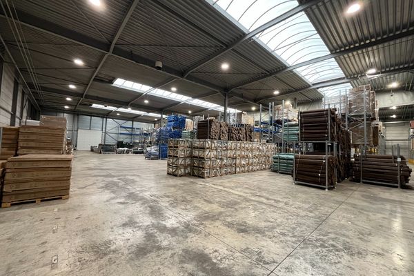 Industrieel te huur / Lommel
