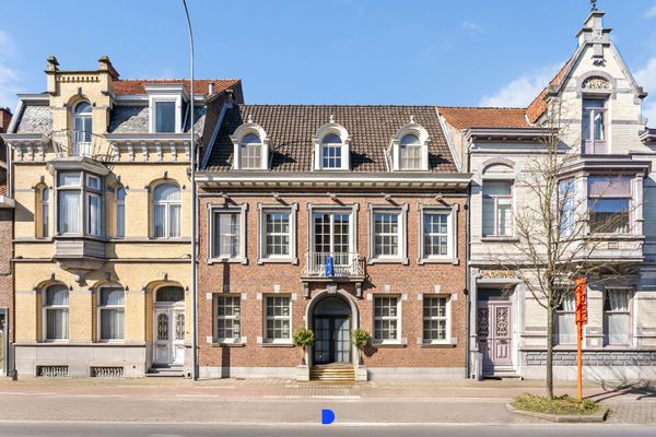 Herenhuis
                            te koop in Izegem