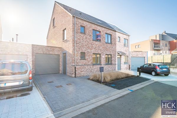 Huis
                                verhuurd in Waregem