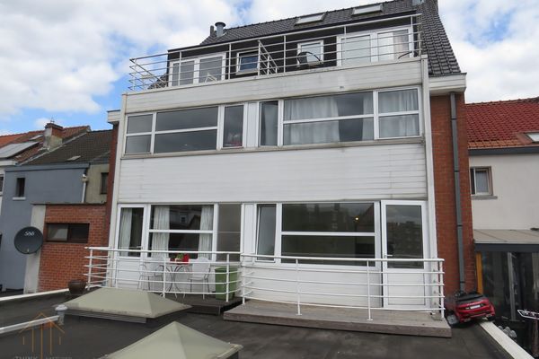 Studio
                            te koop in Sint-Amandsberg