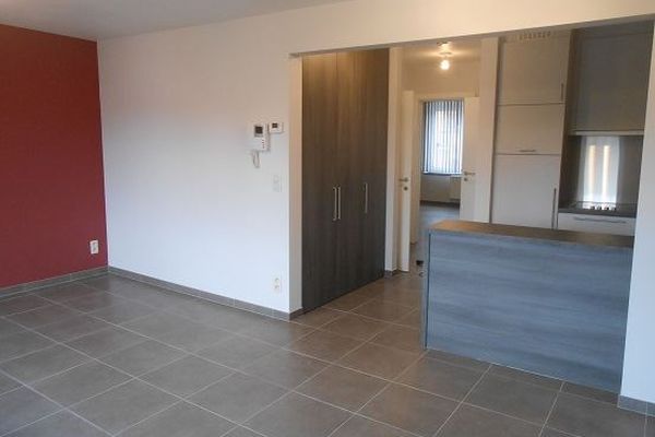 Appartement te huur / Halle