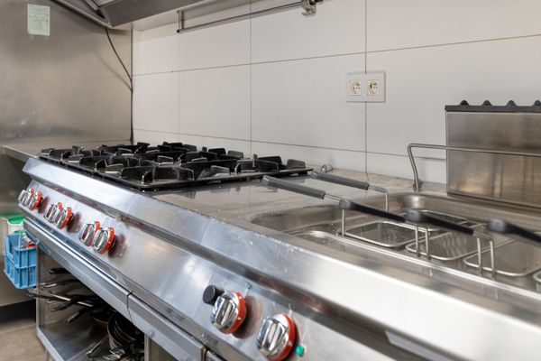 Commercieel te koop / Pelt