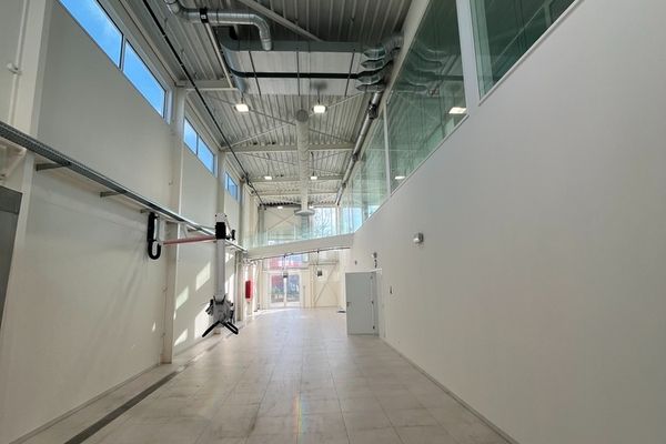 Industrieel te koop / Lummen