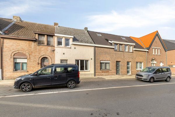 Estate main image
