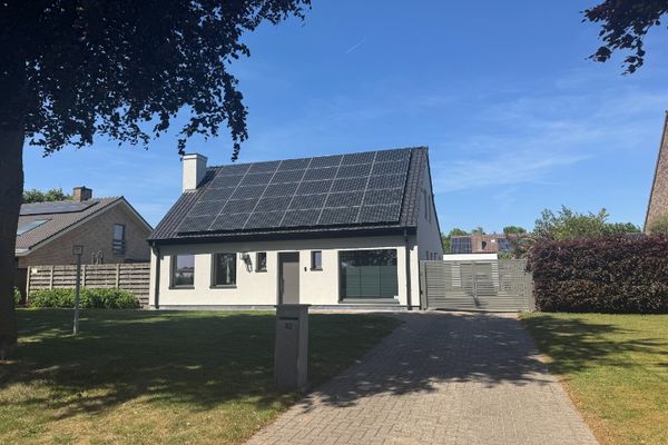 Estate main image