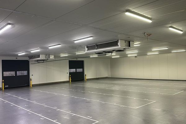 Industrieel te koop / Maasmechelen