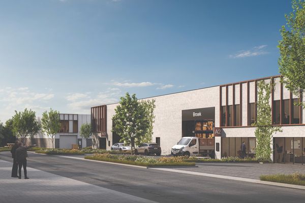 Industrieel te koop / Riemst