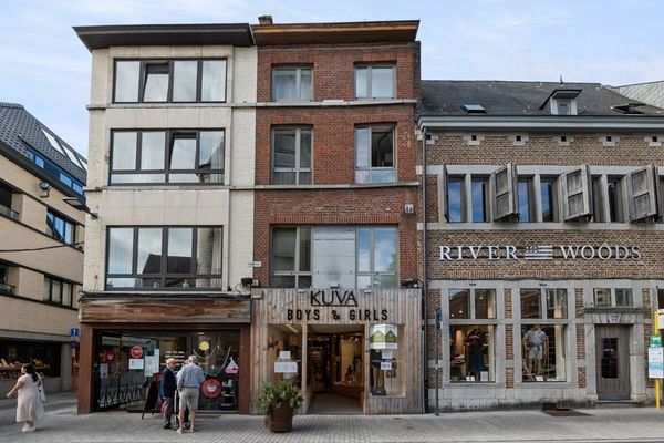Gemengd gebouw
                            te koop in Sint-Truiden