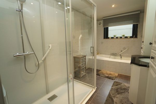 Huis te koop / Heppen