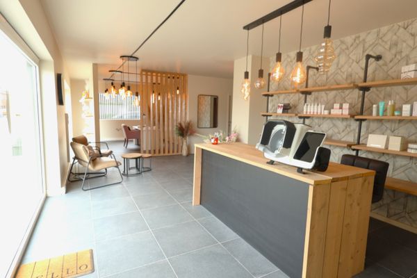 Commercieel
                                te huur
                                in Ardooie