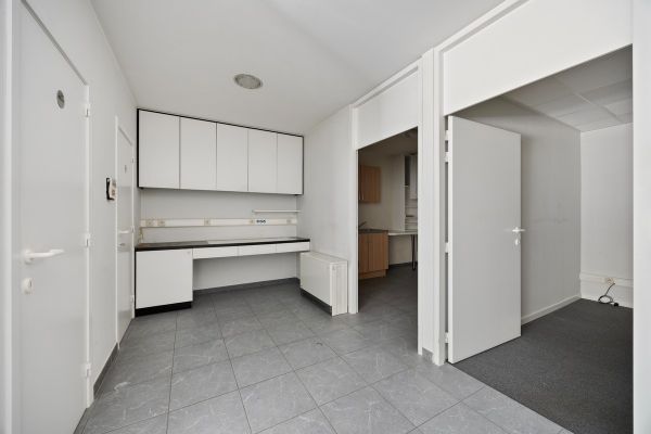 Commercial a louer / Bilzen-Hoeselt