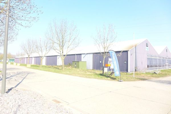 Semi industrieel in Bree