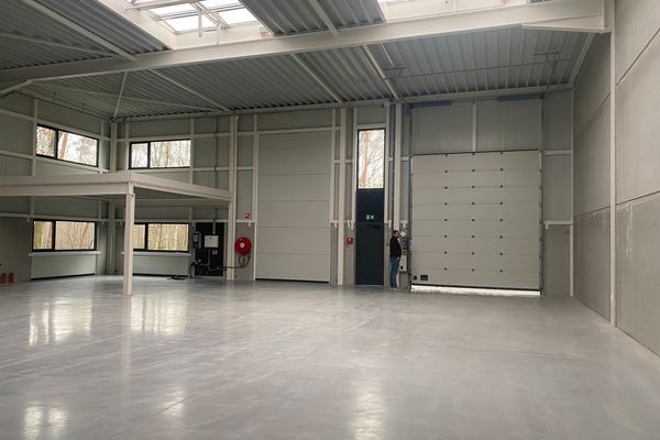 Industrieel te koop / Genk