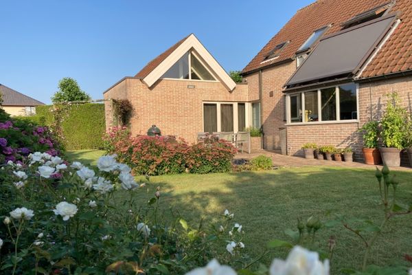 Estate main image