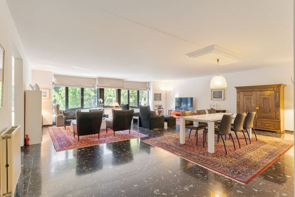 Estate main image