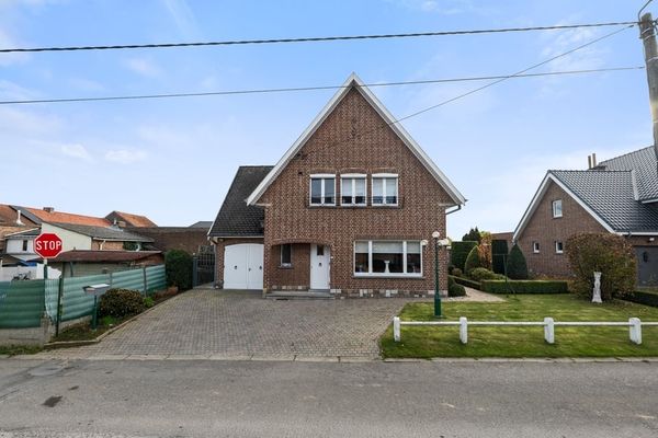 Huis
                            te koop in Oplinter