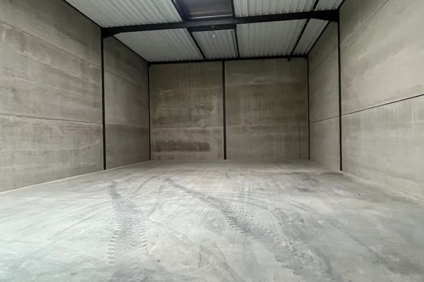 Industrieel te koop / As