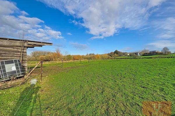 Grond
                                te koop
                                in Sint-Lievens-Houtem