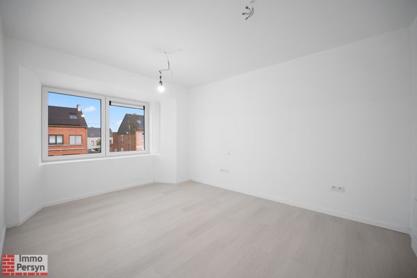 Huis te koop / Schaffen