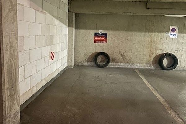 Garage staanplaats
                            verhuurd in Nieuwpoort