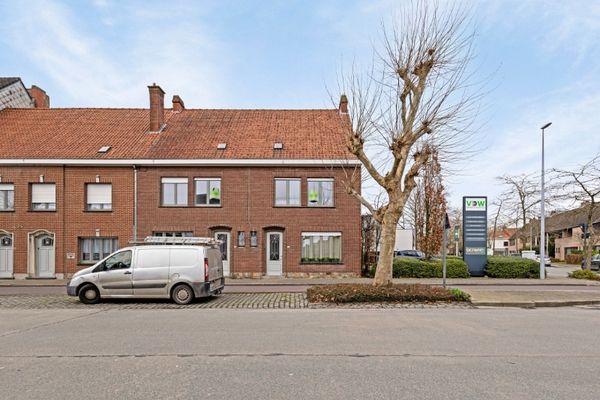 Huis
                                te koop
                                in Roeselare