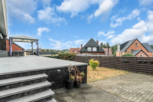 Huis te koop / Paal