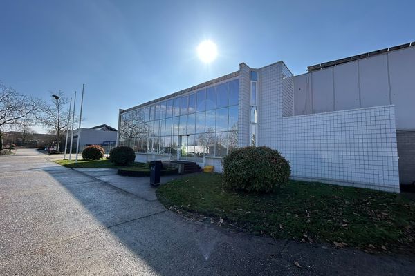 Industrieel te koop / Hasselt
