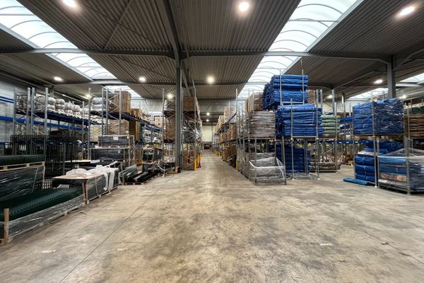 Industrieel te huur / Lommel