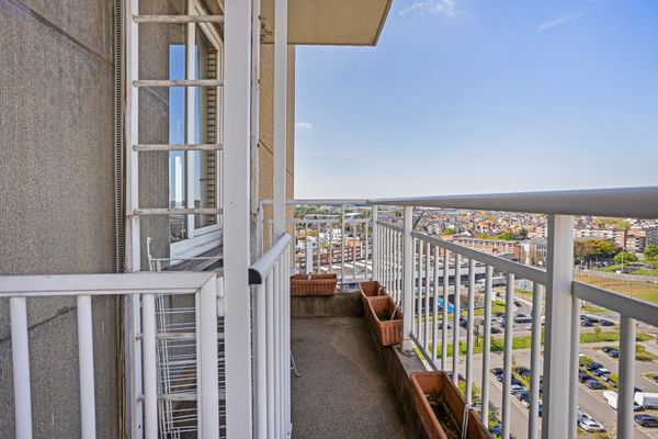 Estate main image
