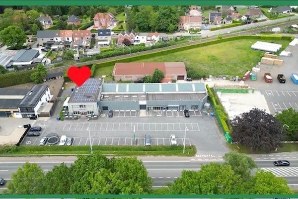 Commercieel Gebouw
                            te koop in Lokeren