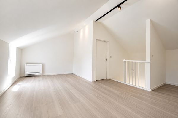 Estate main image