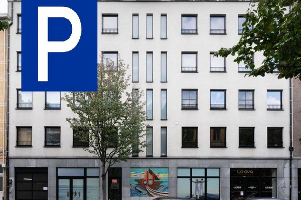 Garage
                                verhuurd
                                in Antwerpen
